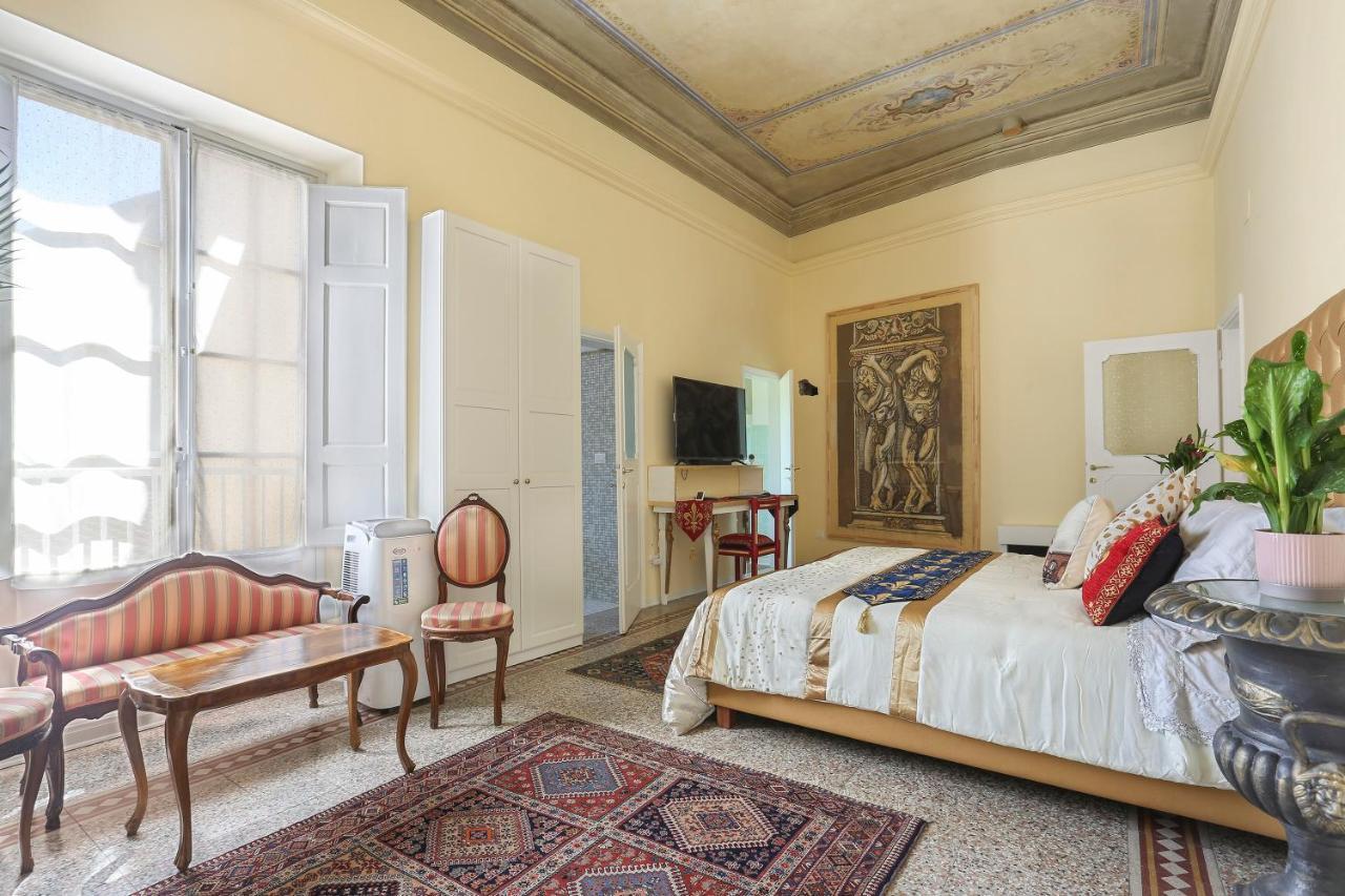 Apartment Lullaby Near Palazzo Vecchio And Piazza Signoria -hosted By Sweetstay Florenz