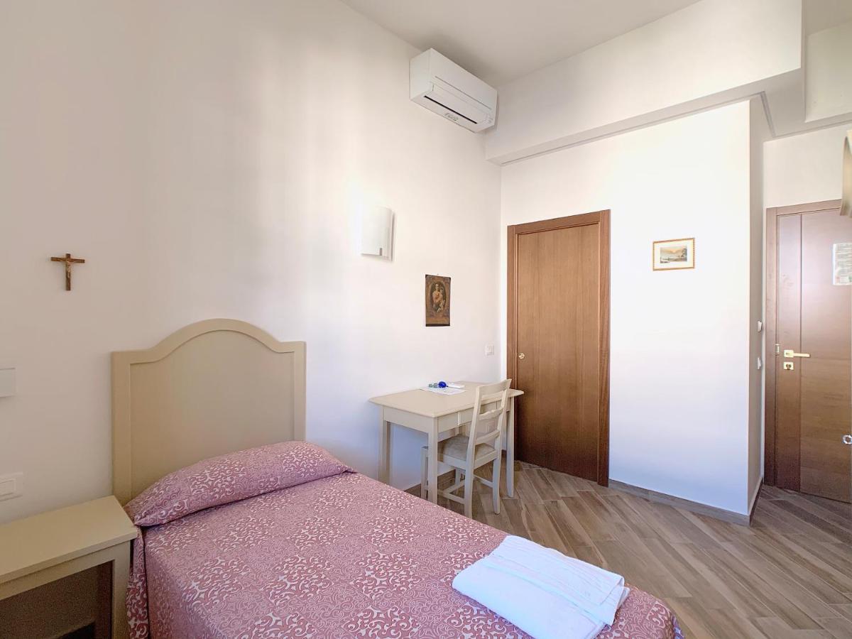 Bed & Breakfast Casa Per Ferie Suore Oblate Dell'assunzione Florence