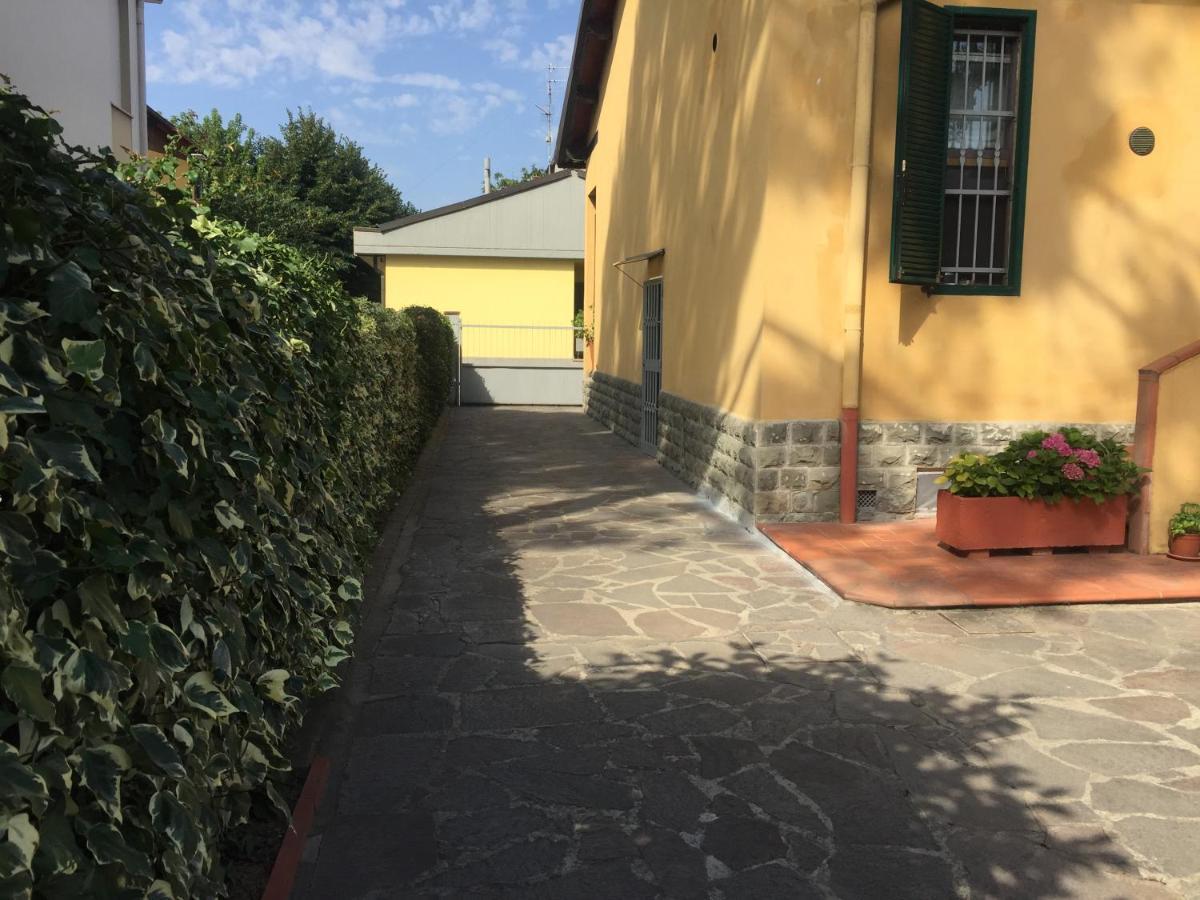 Le 5 Vie Con Tripla Bed & Breakfast *