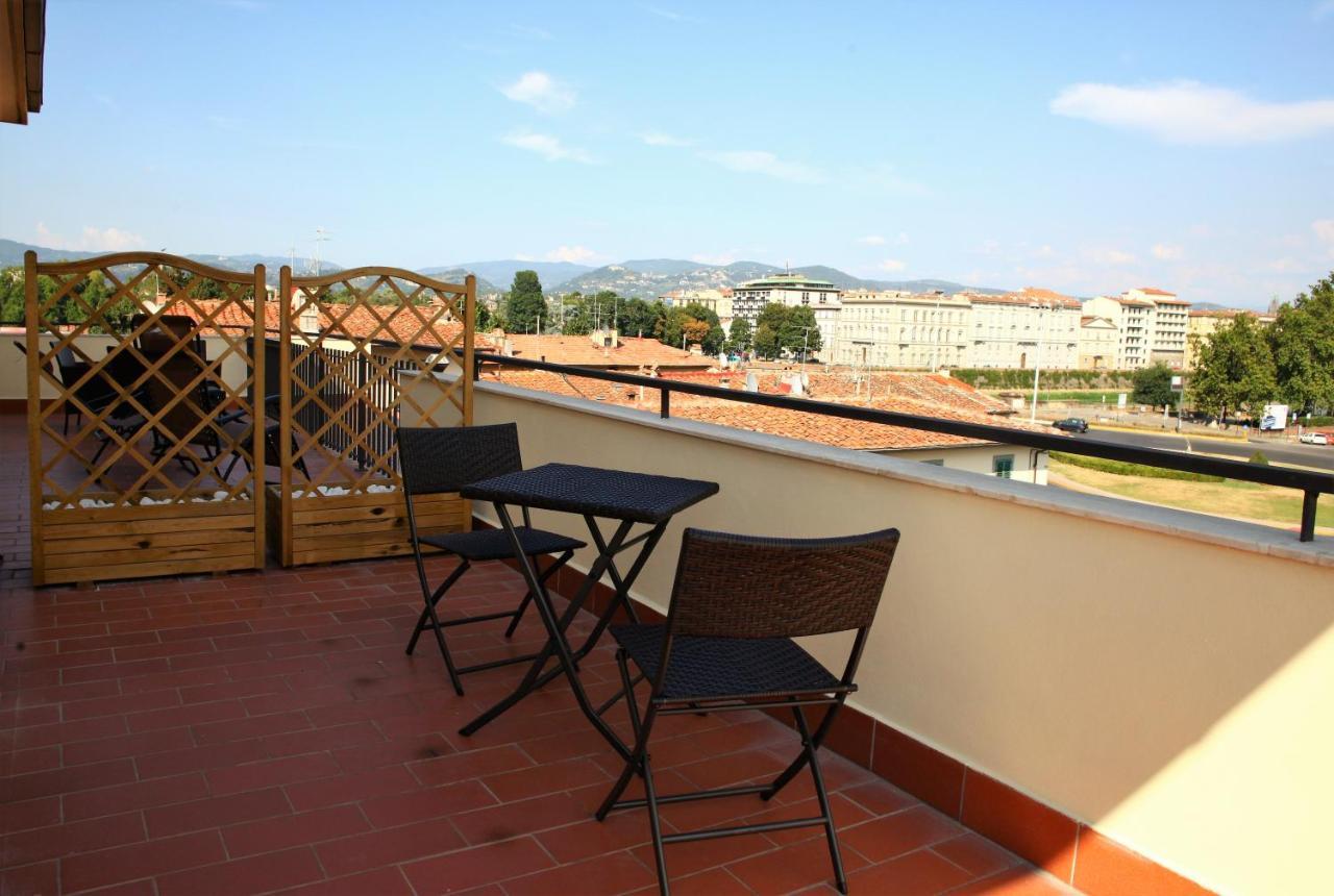 La Terrazza Di Paola Couette-café *