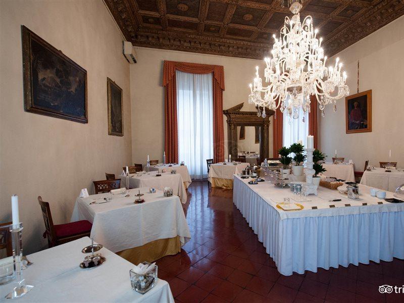 Palazzo Magnani Feroni, - Residenza D'epoca Hotel