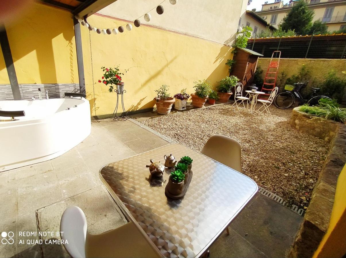 Appartement Nadia's Lovely - With Private Garden And Jacuzzi Florence