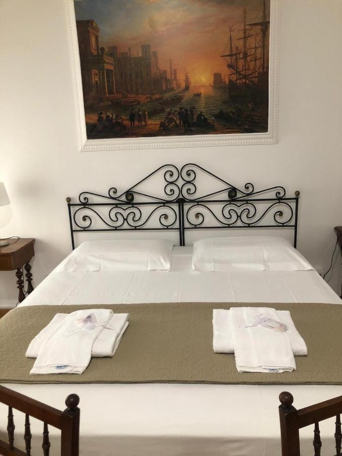 Florence Apartments Home Feeling *