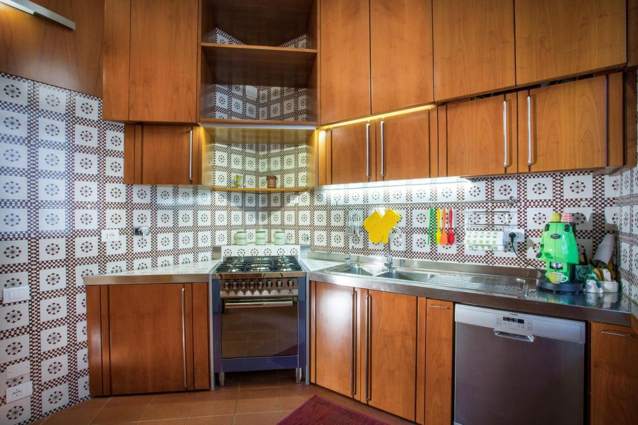 Le Residenze A - Residenza Covoni In The Historical Center Of