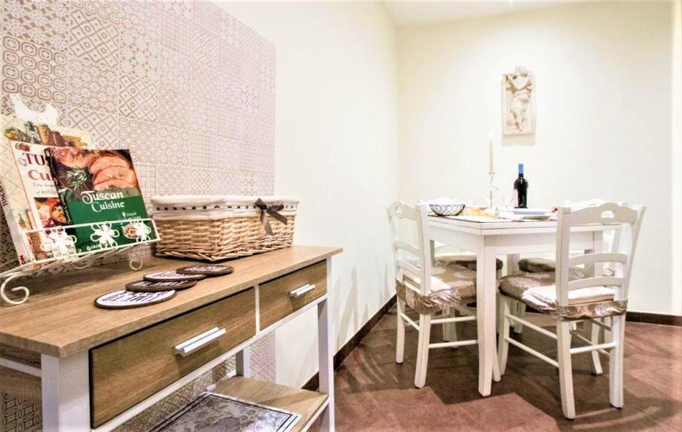 Charming Cavour Heart Of *