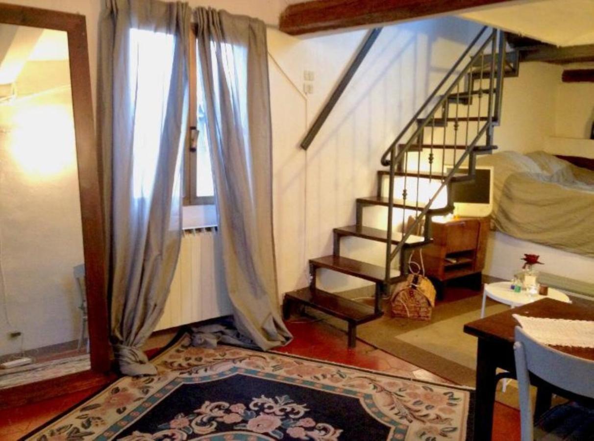 Apartment Romantico Attichino Con Terrazzo Vista Duomo !!
