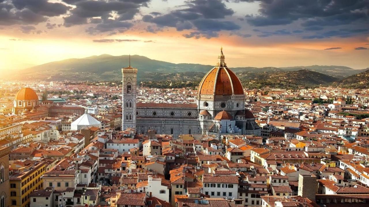 Romantico Attichino Con Terrazzo Vista Duomo !! Appartement *