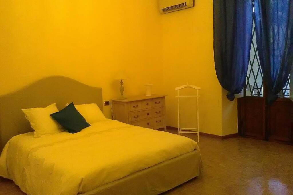 Charming Family With Private Garage * Florence