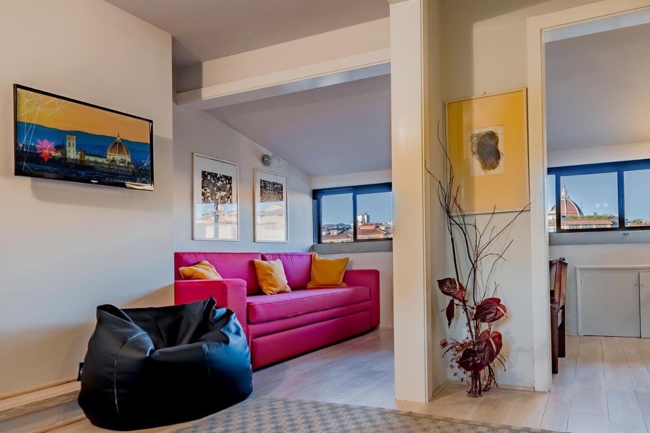 Skyline Apartment *