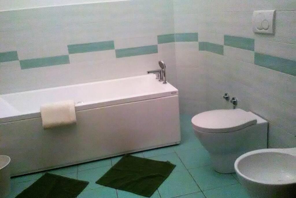 Appartement Charming Family With Private Garage