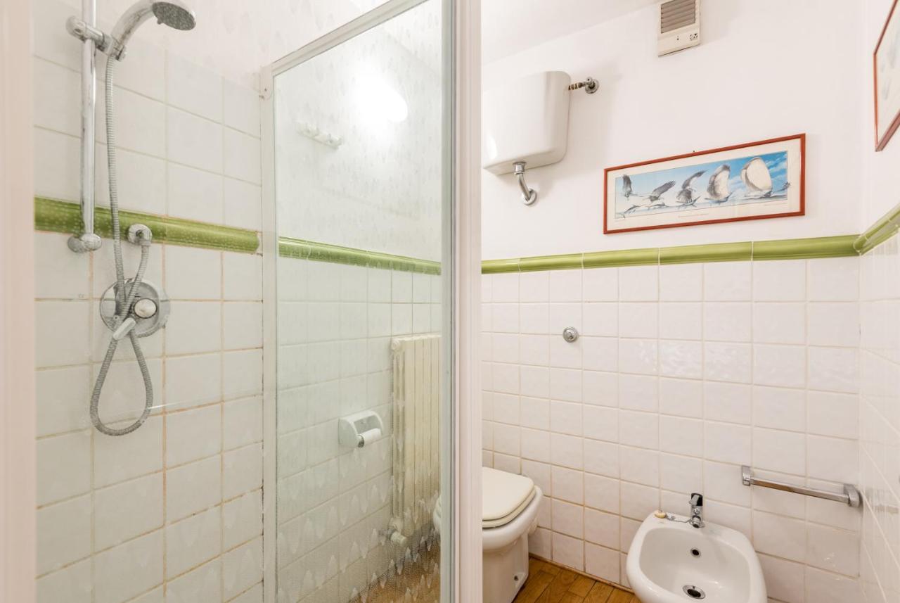 Apartment Refined Flat With Private Loggia In San Frediano *