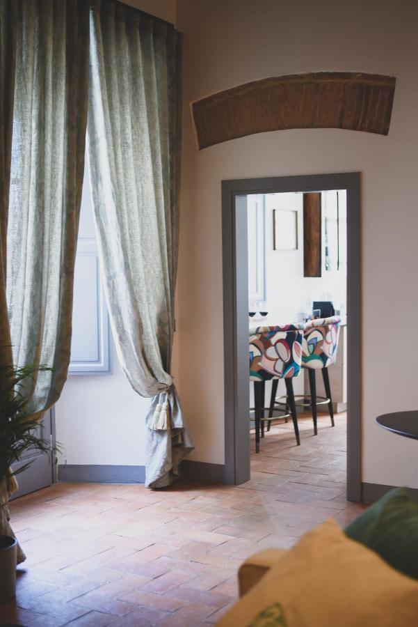 Apartment Del Giglio's Luxury In Piazza Della Signoria
