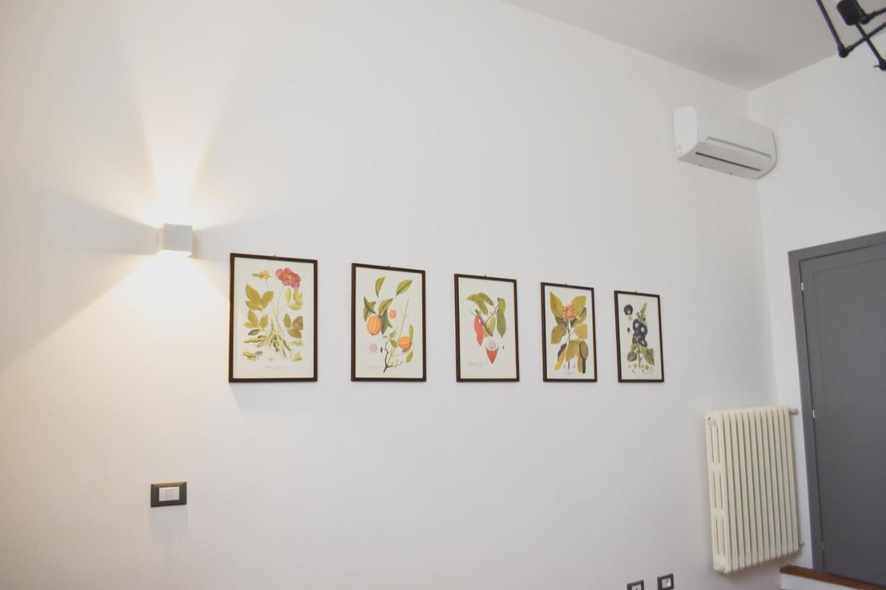 Del Giglio's Luxury In Piazza Della Signoria Apartment