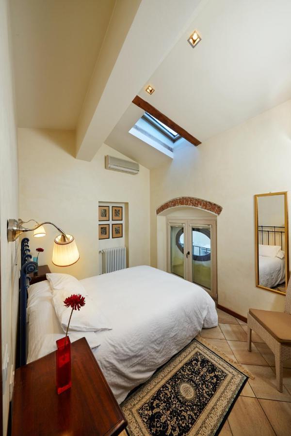 The Flora And Florian - The Feeling Of Touching The Duomo Apartamento