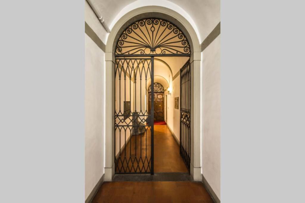 A Touch Of History, In Santa Reparata *