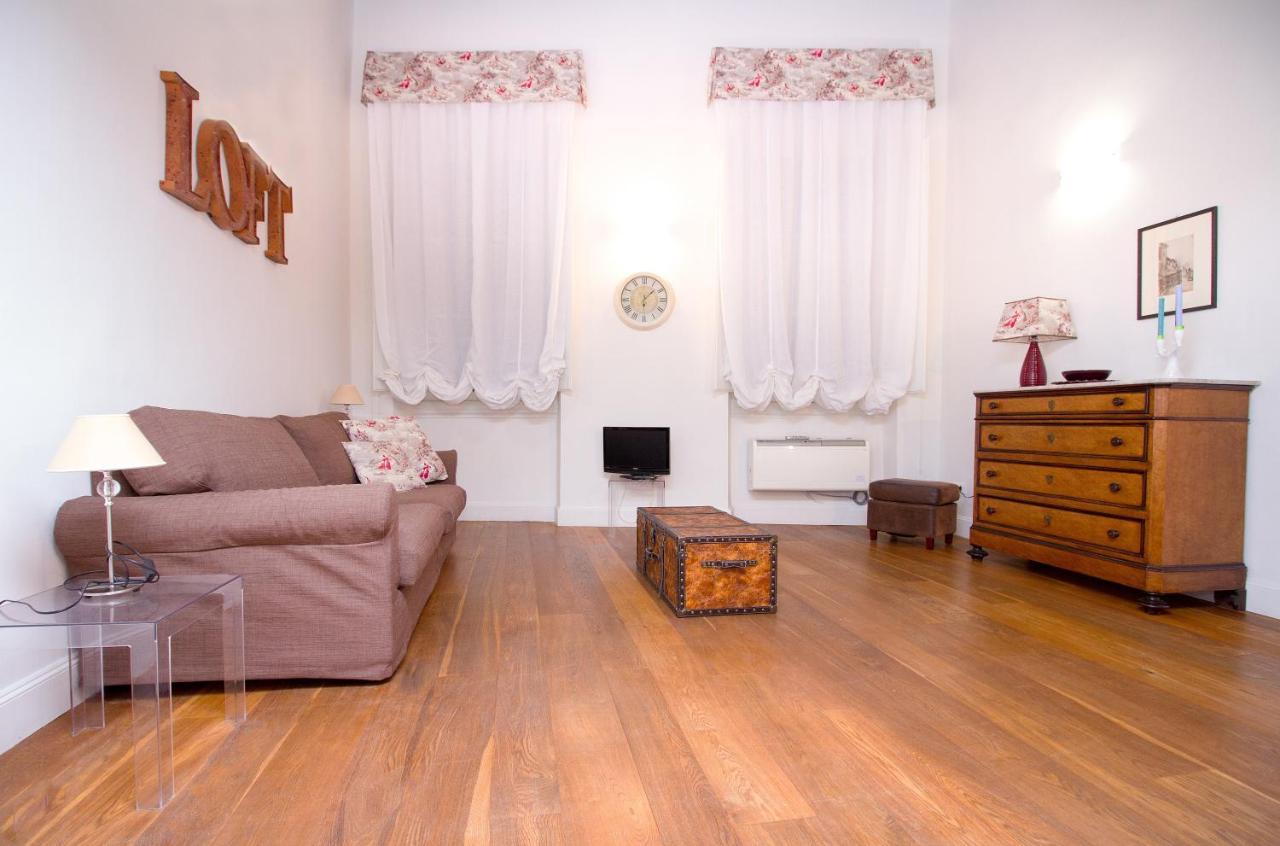 Charming Santa Croce Loft * Florença