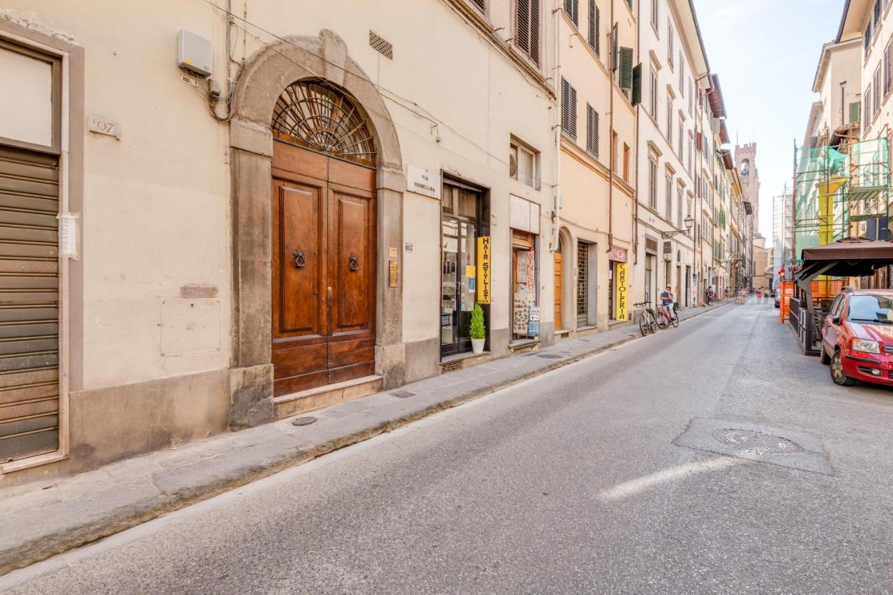 Piazza Santa Croce Design With Balcony Appartamento