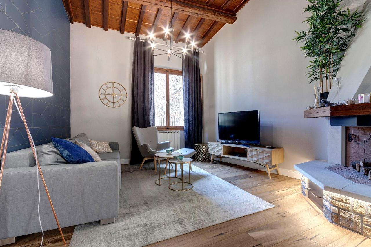 Faenza By Mamo Florence