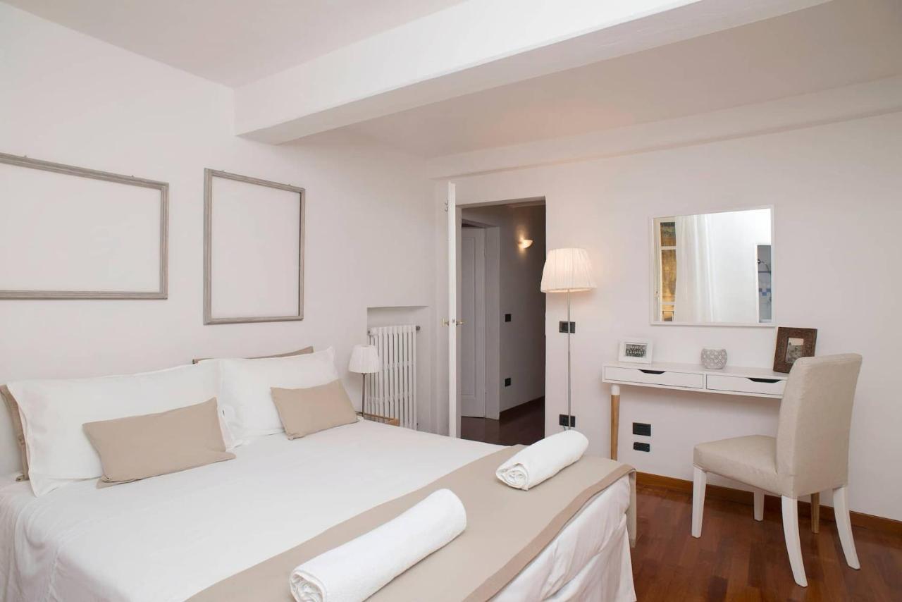 Apartment Visconti Di Modrone Palace Heart Of
