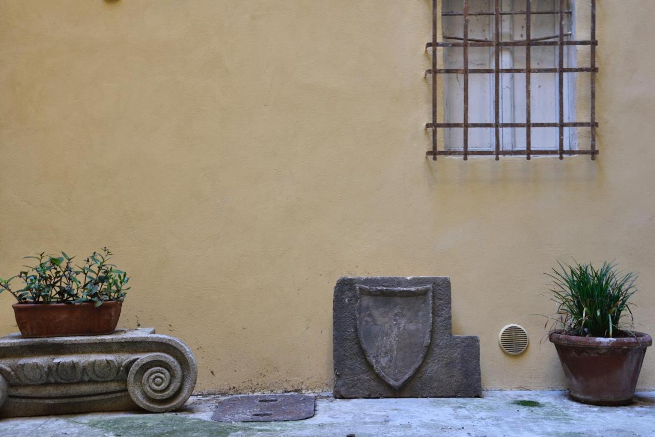 Apartment Cozy In A Private Museum In Oltrarno
