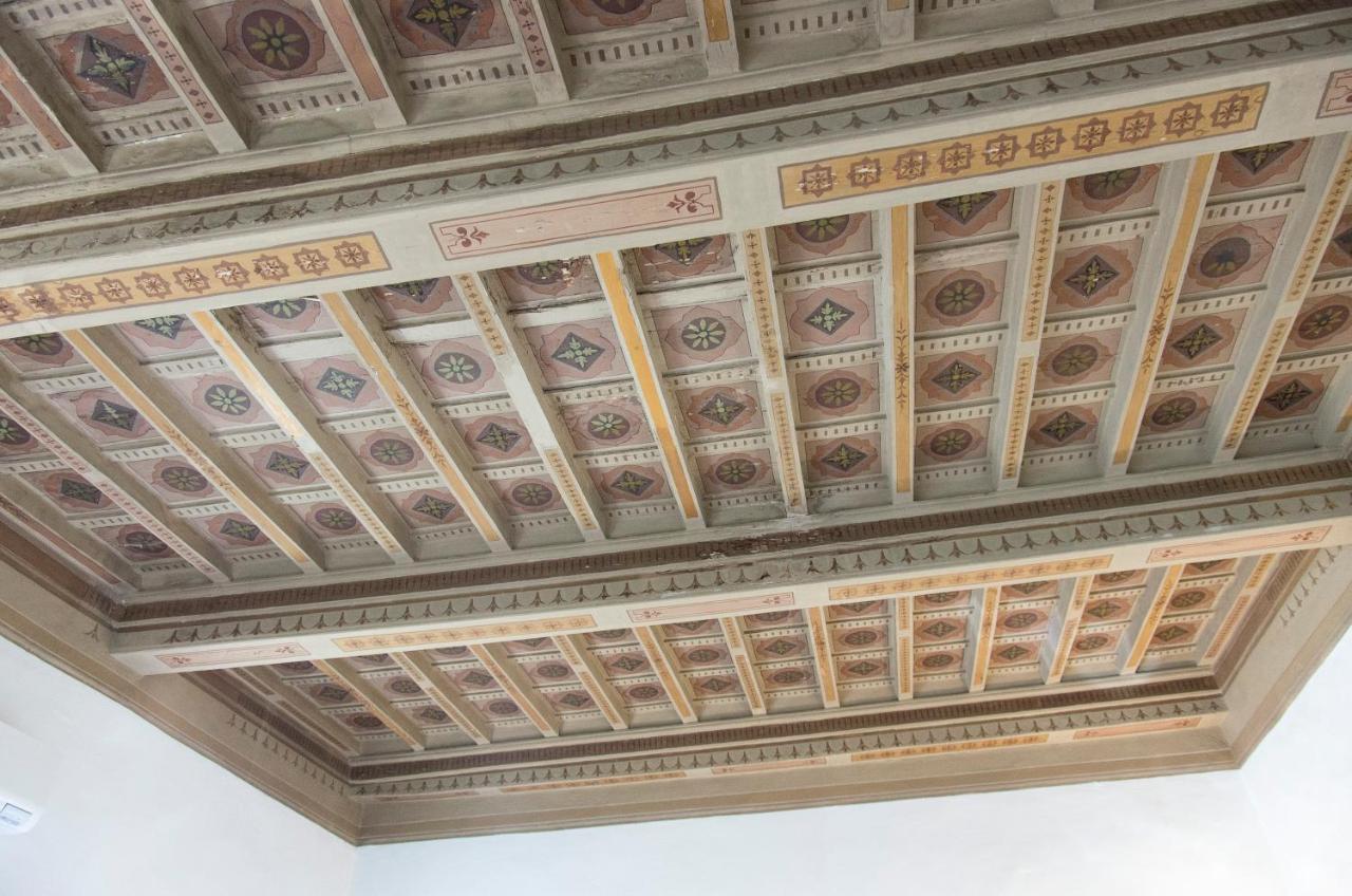 Apartment Traviata Storico - Palazzo Tolomei Florence