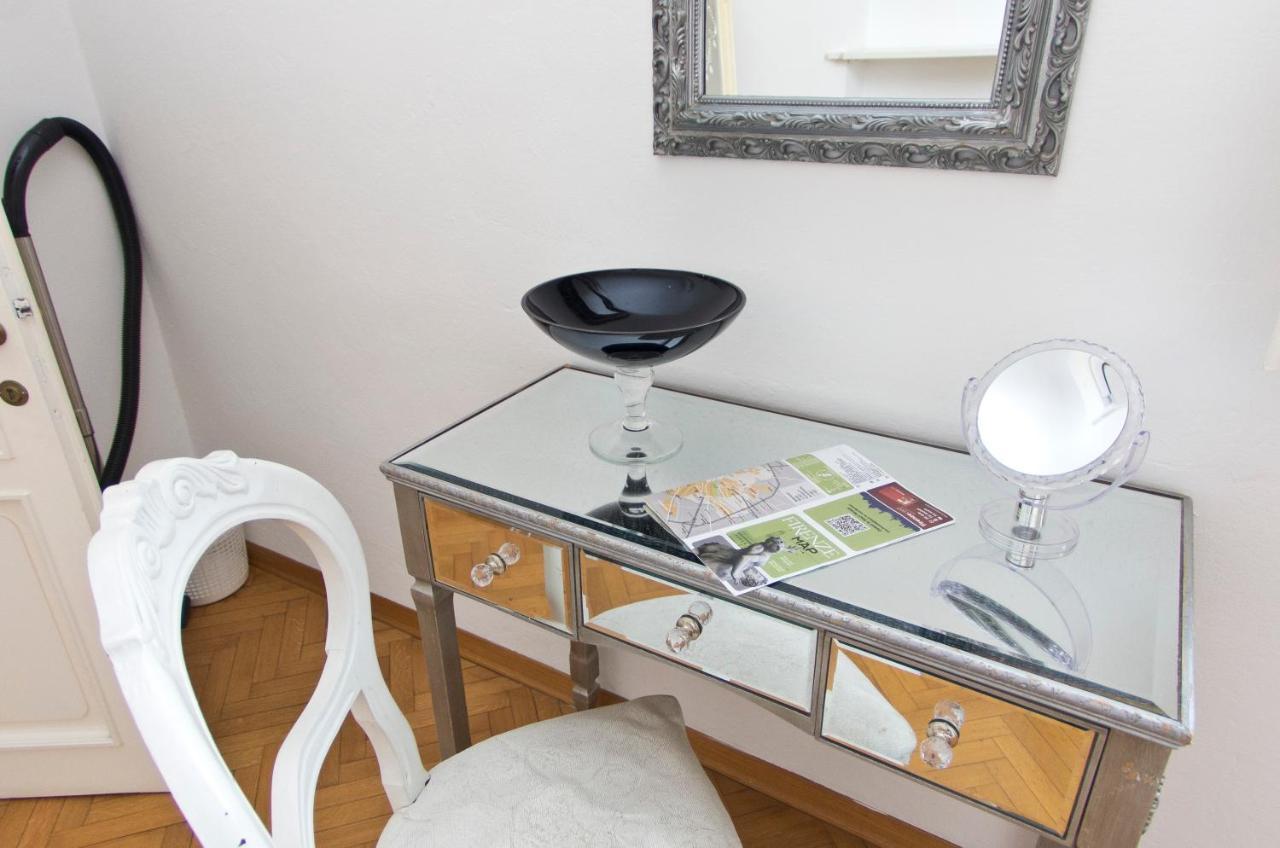 Apartment Traviata Storico - Palazzo Tolomei Florence