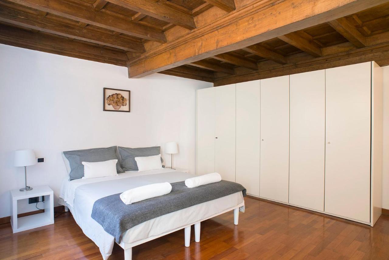 Visconti Di Modrone Palace Heart Of Apartment Florenz
