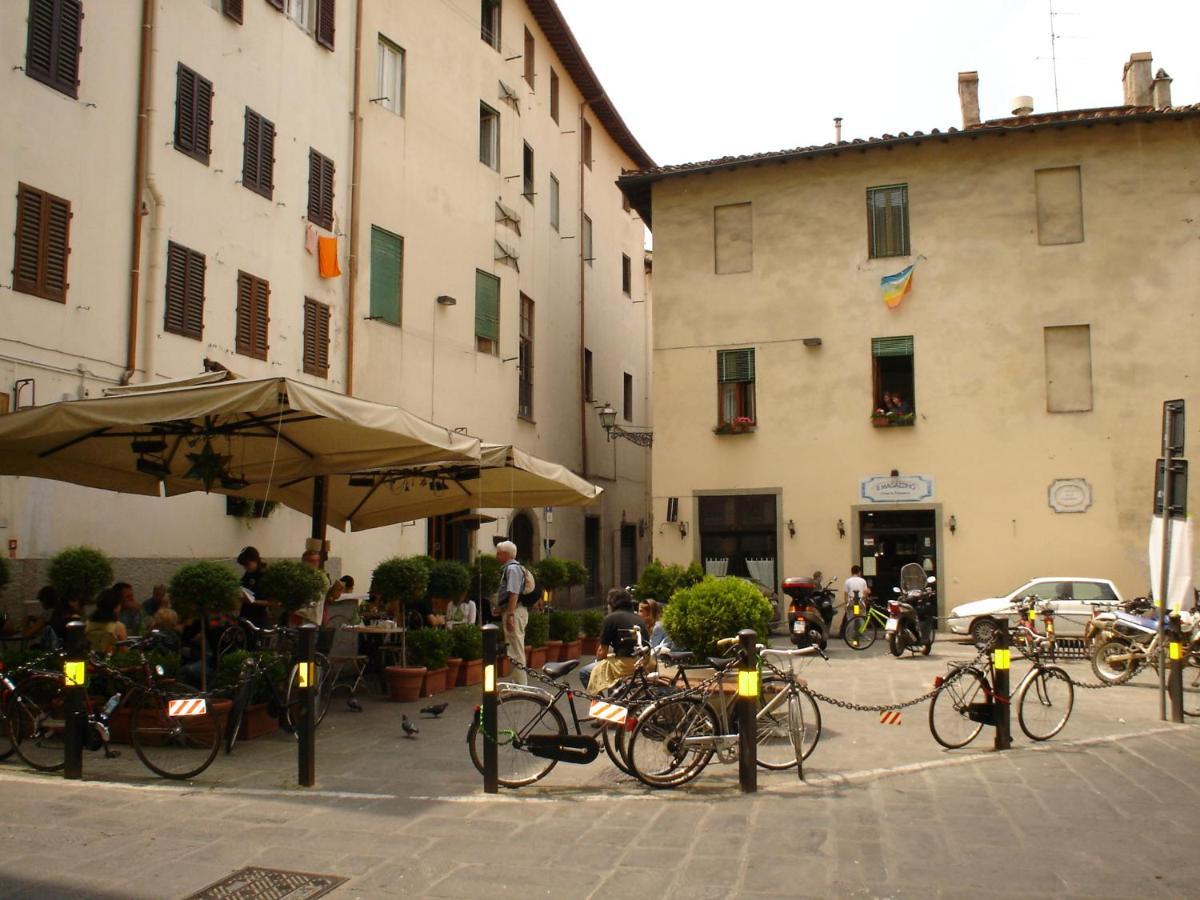 Date In Ponte Vecchio *