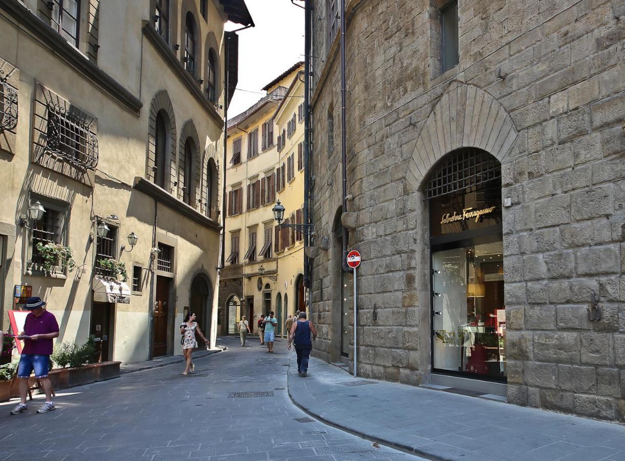 Ponte Vecchio Luxury * Florence
