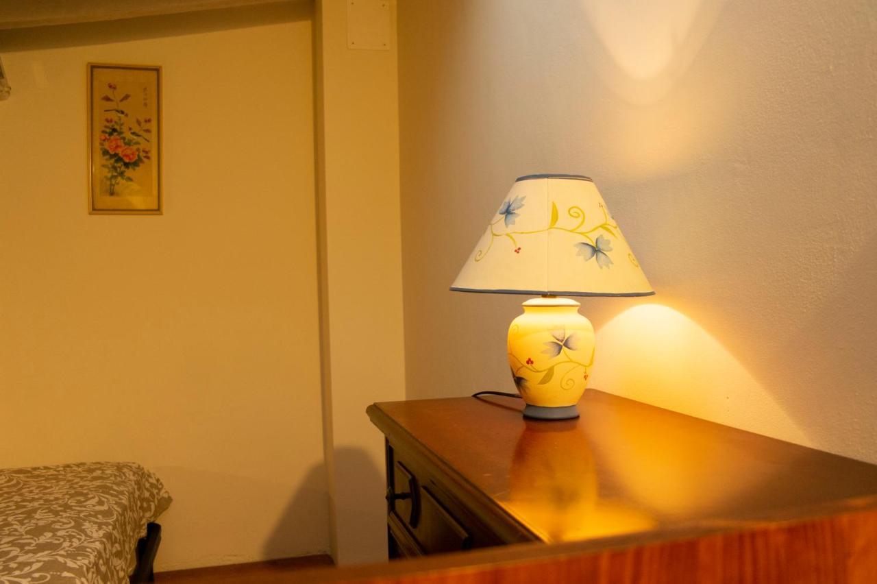 L'oziorinco Apartment *