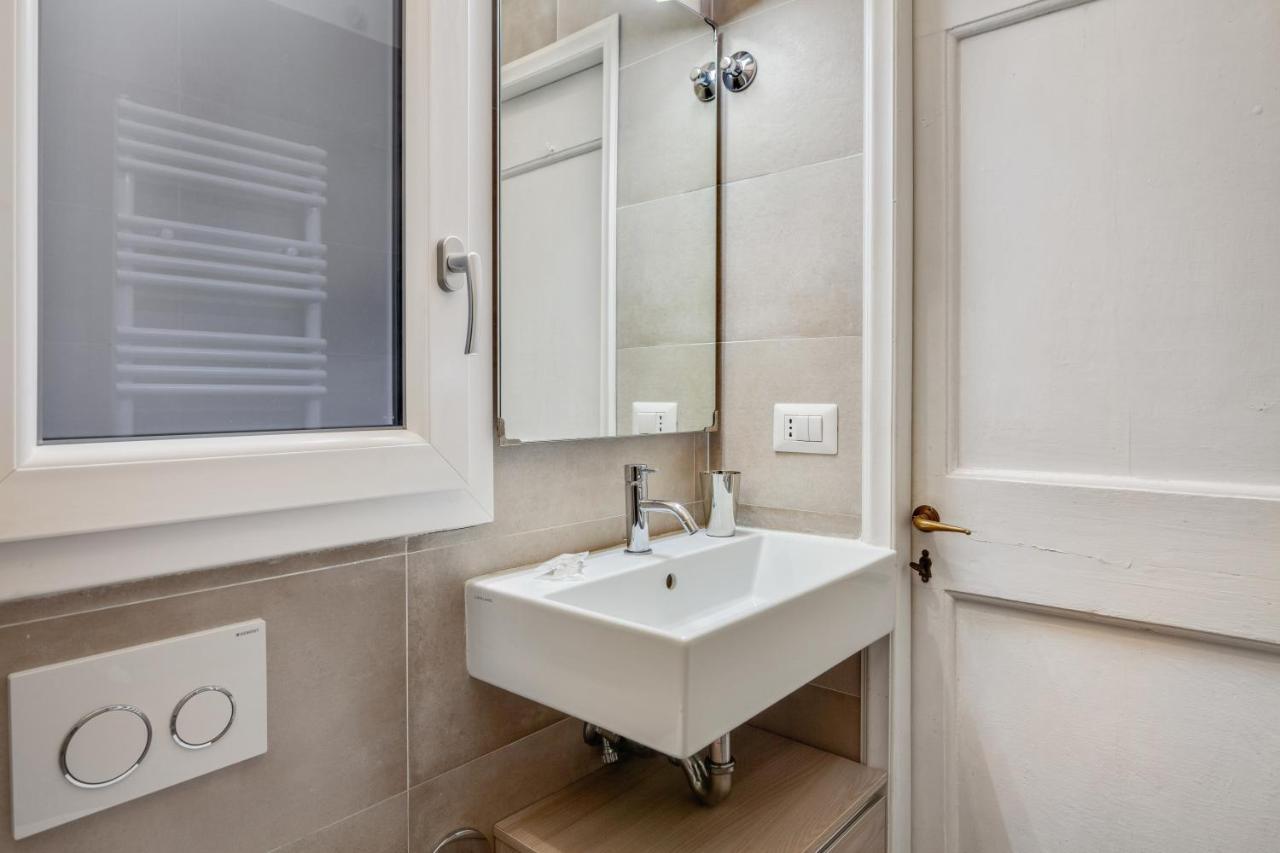 Apartment Porta Rossa Near Ponte Vecchio