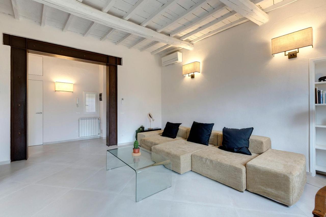 Brancacci By Mamo * Florence