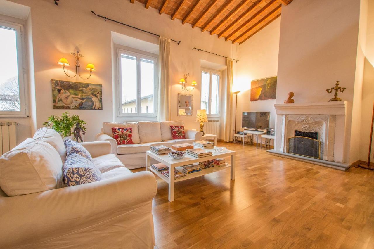 Bellavista Apartment *