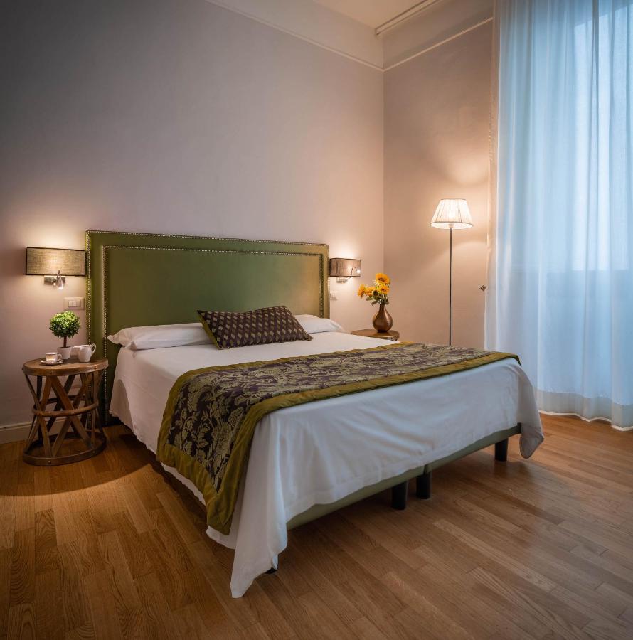 Hotel Boutique Del Corso 3*