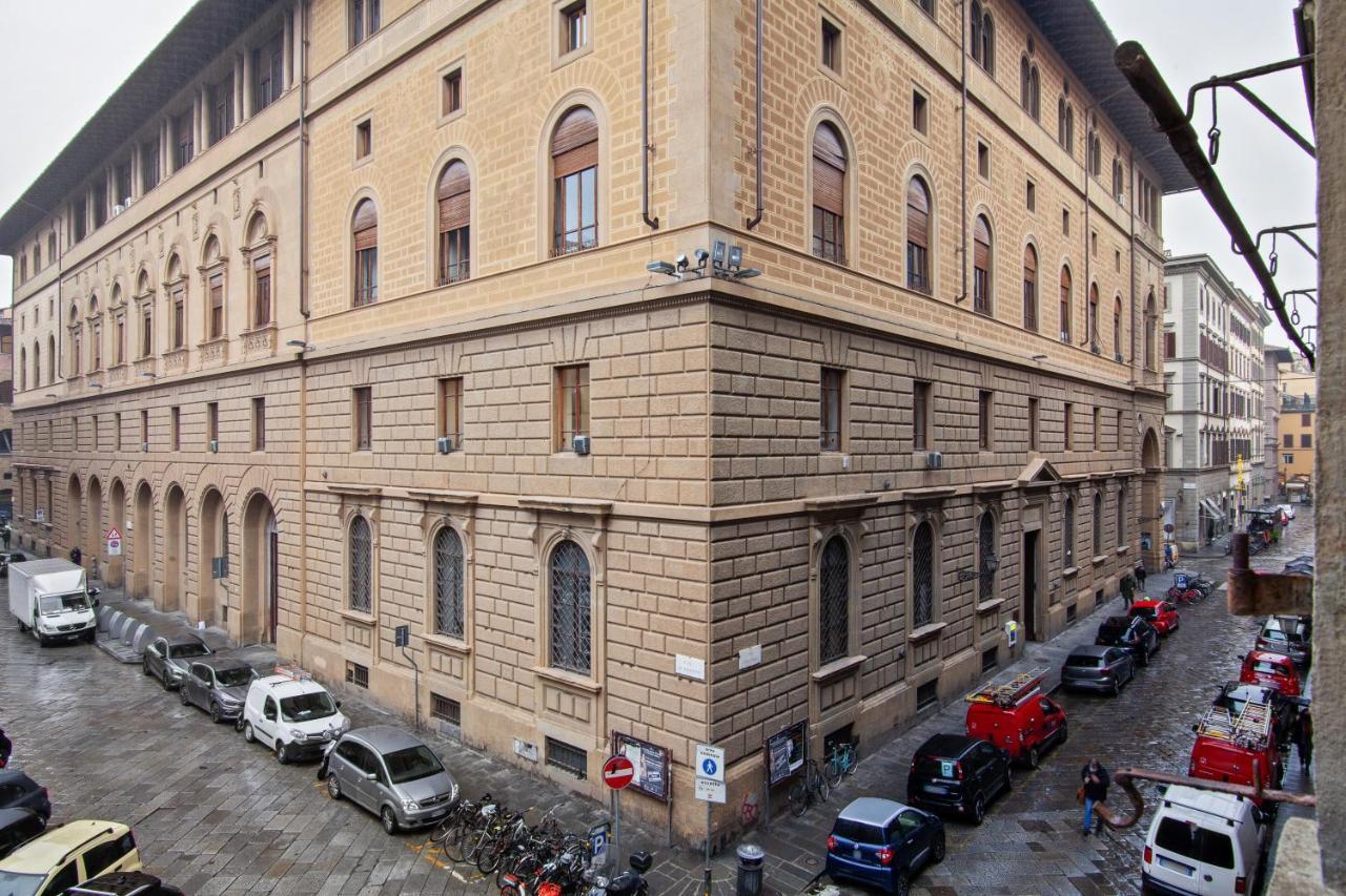 Apartment Porta Rossa Near Ponte Vecchio *