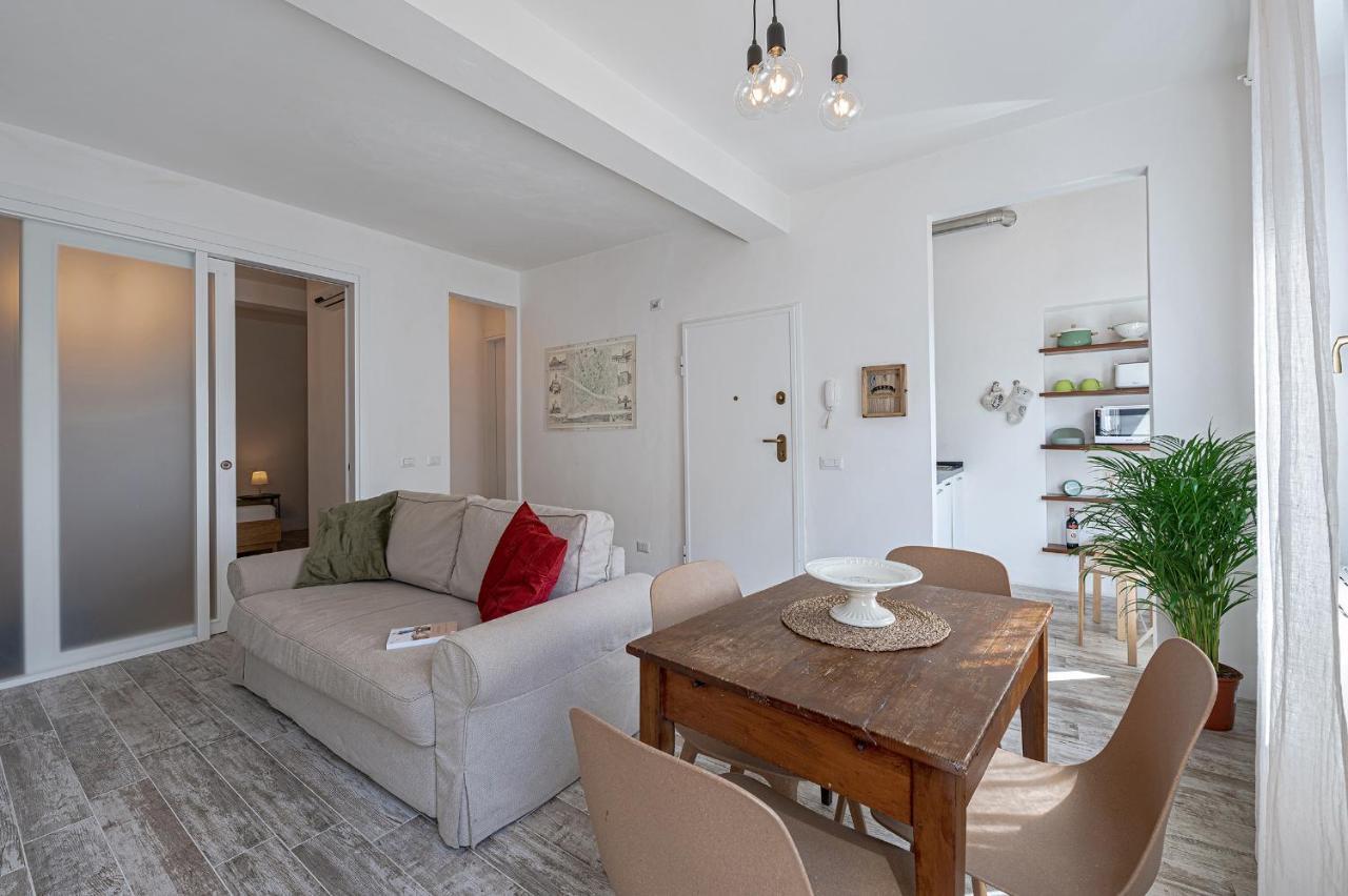 Charm: Piazza View Apartamento