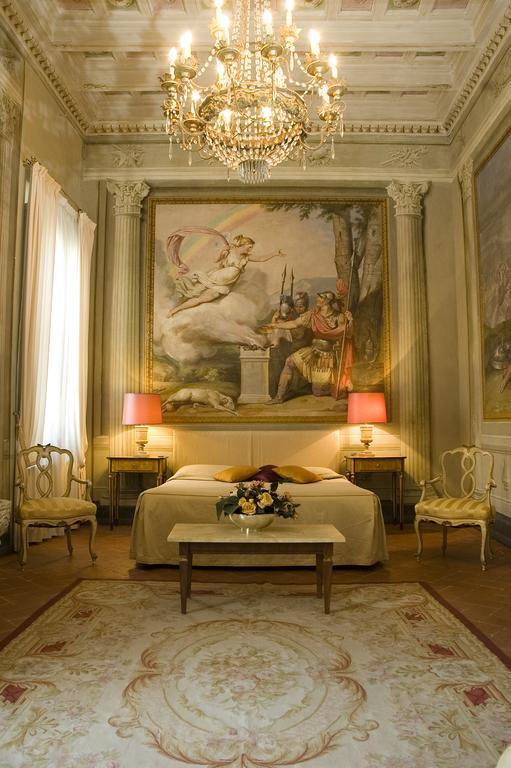 Residenza D'epoca Palazzo Galletti Acomodação com café da manhã  Florença