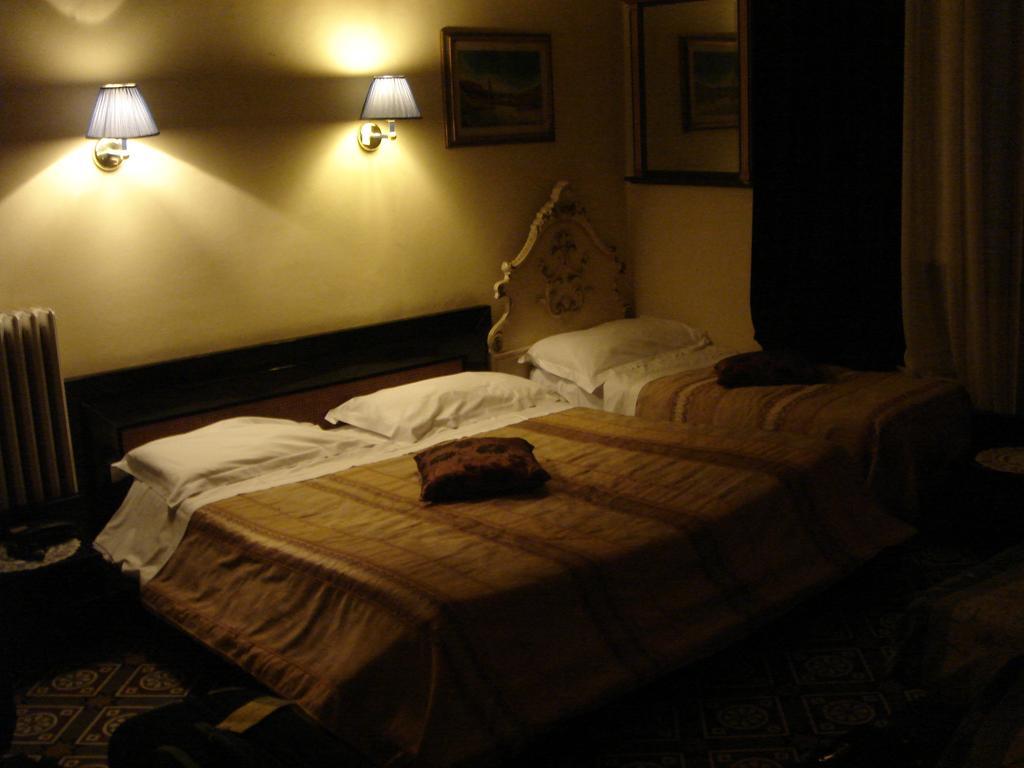 Souvenir Maya Hotel 5*