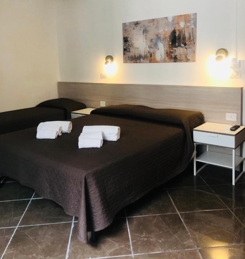 Nazionale Hotel *