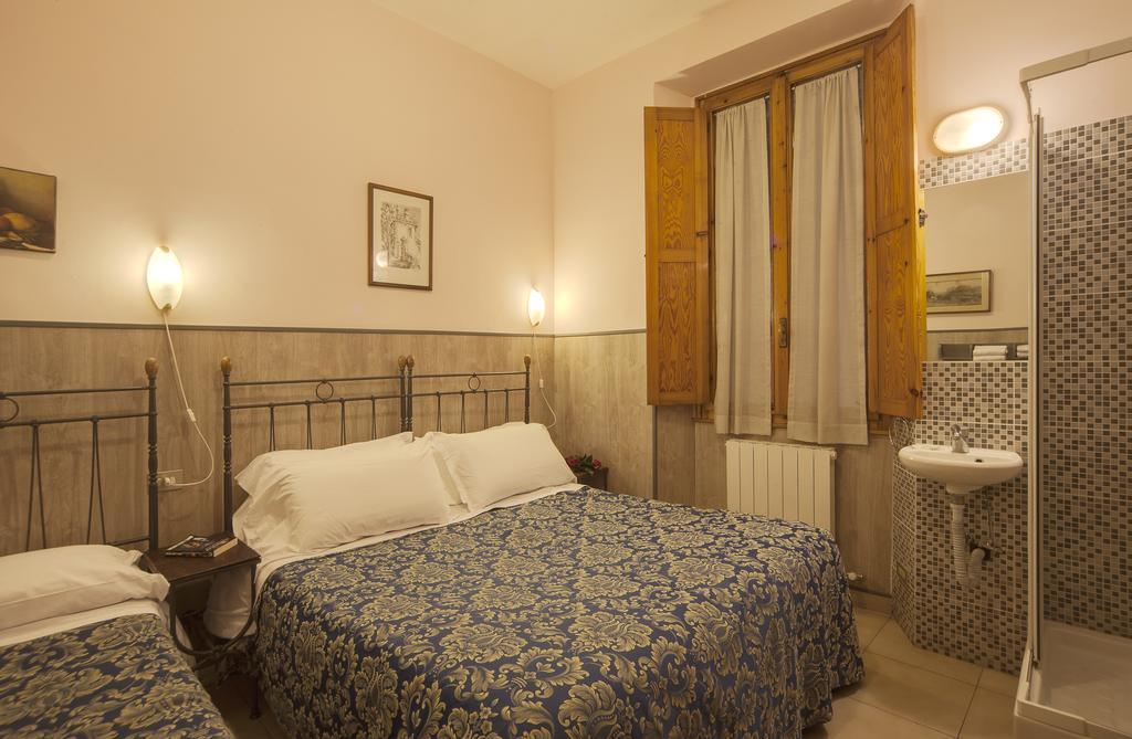 Fani Hotel 2*