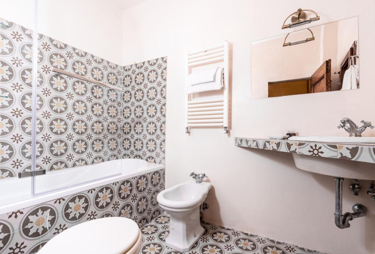 Appartement Florentine Palazzo,4 Bedrooms,historic Center *