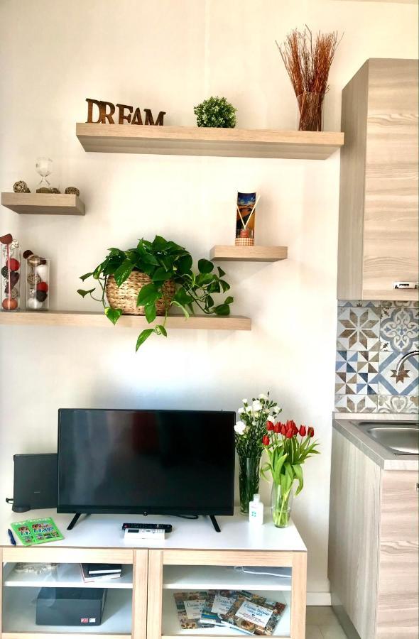 Locchi Suite_ Careggi/meyer/tramvia A Due Passi! Apartment *