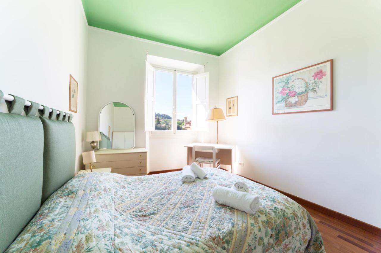Lungarno Attic With Private Terrace And Lift Apartment Florenz
