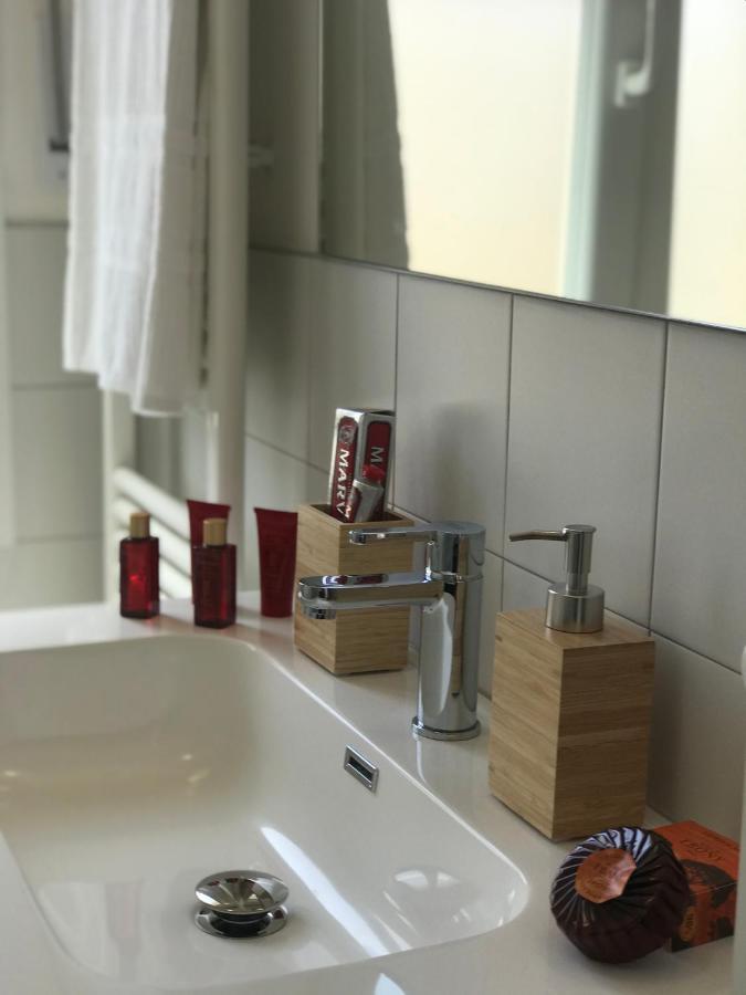 Locchi Suite_ Careggi/meyer/tramvia A Due Passi! Apartment