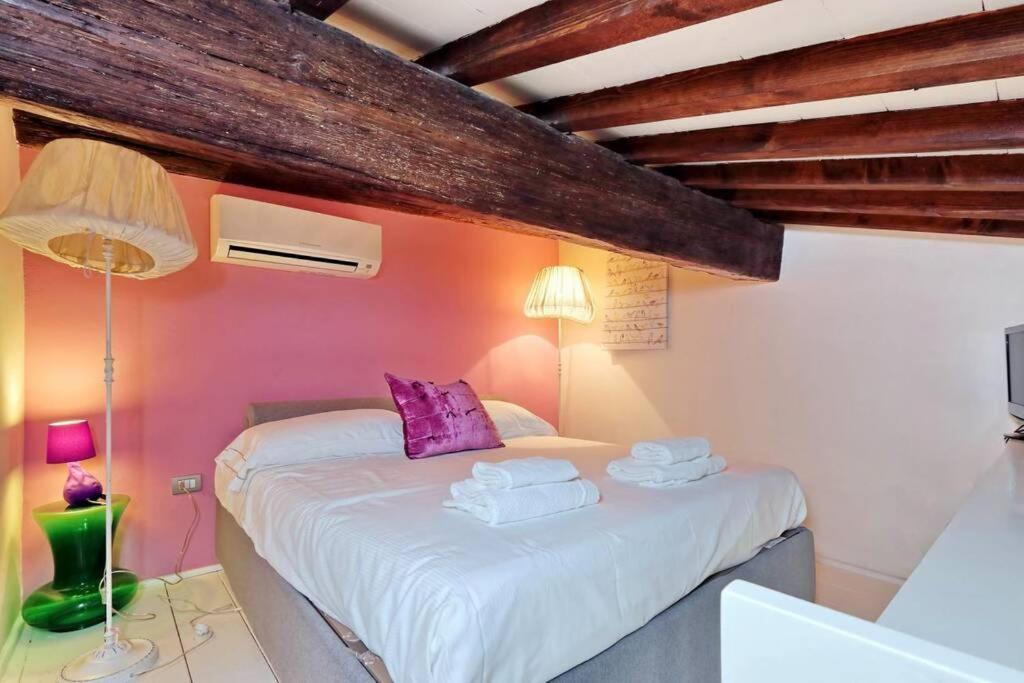 Guelfo Luxury Loft Apartment *