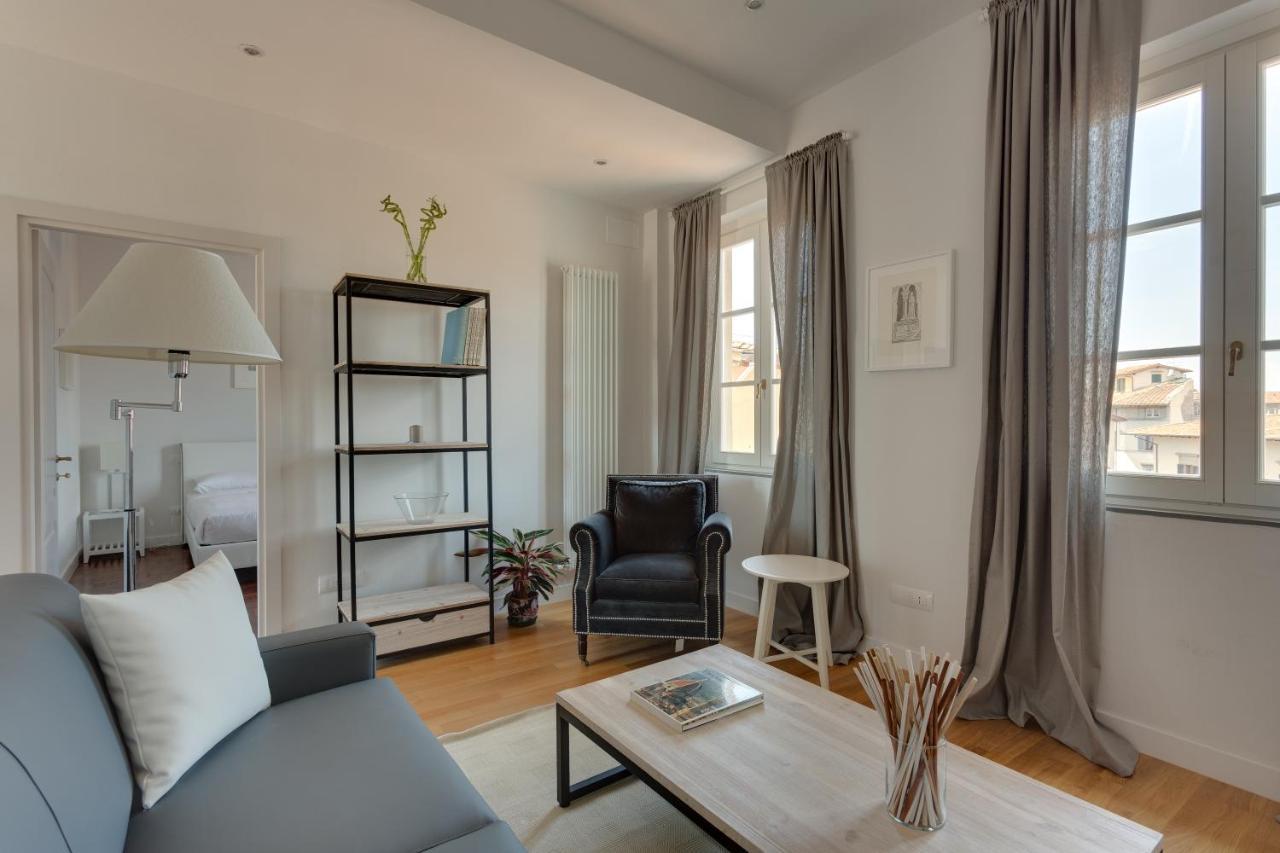 - Rondinelli Terrace * Florence