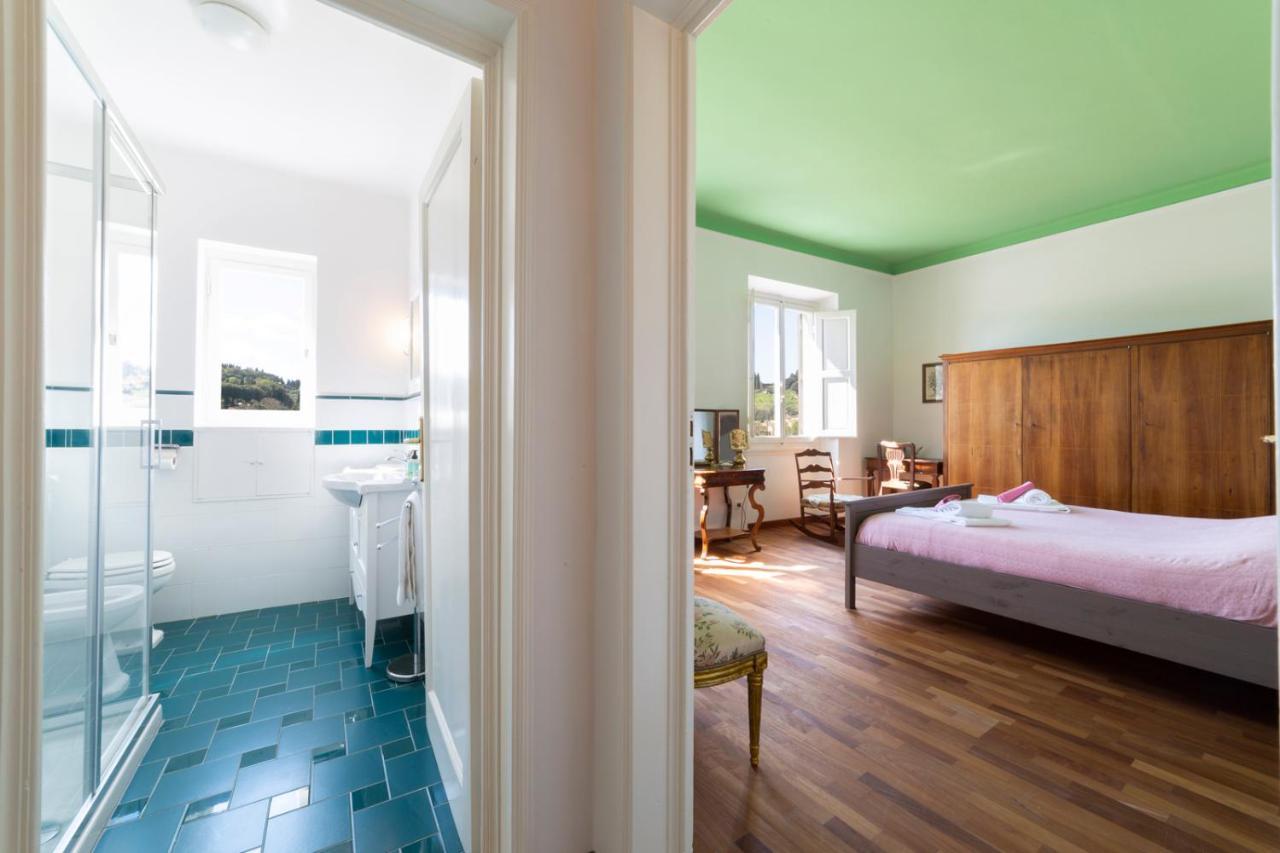 Apartment Lungarno Attic With Private Terrace And Lift Florenz