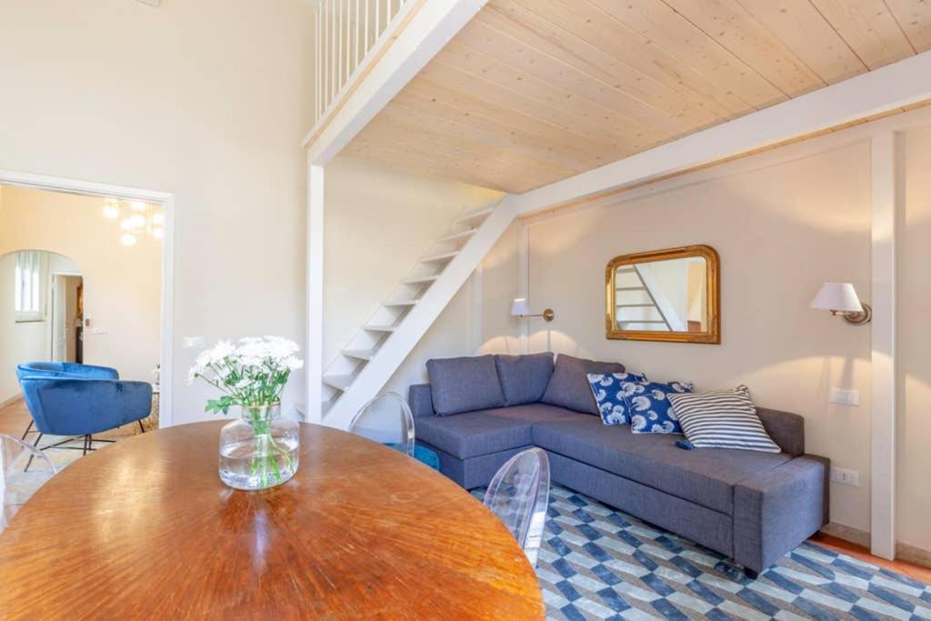 Santa Croce. Quiet, Large And Luminous Loft Apartamento *