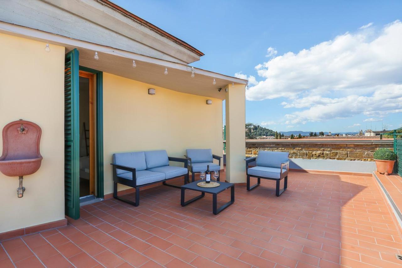 Penthouse With Big Terrace In Oltrarno