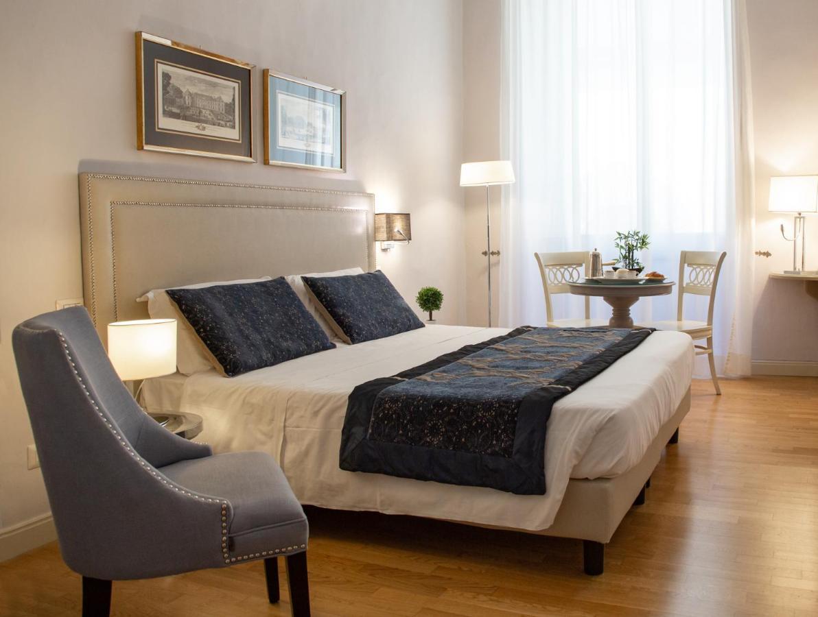 Boutique Del Corso